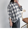 チェックシャツ