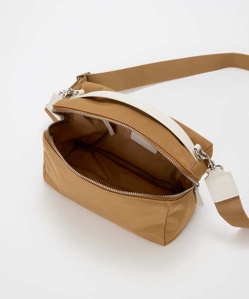 Breath TOPKAPI】【撥水】マット ナイロン ボックス型 ショルダー