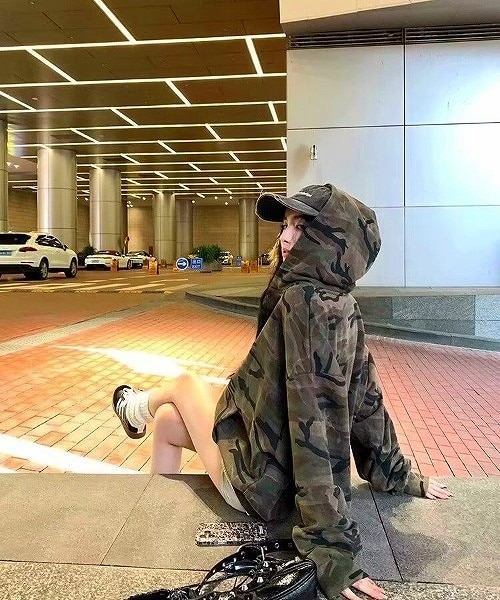 カモフラ 迷彩 パーカー 韓国ファッション 韓国ストリート