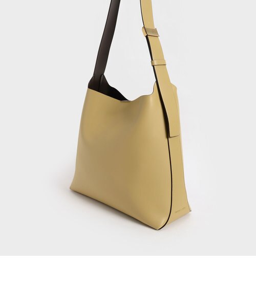 CHARLES &amp; KEITH シングルハンドル ラージホーボーバッグ CHARLES & KEITH シングルハンドル ラージホーボーバッグ 【再入荷