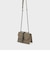 メタリックアクセント ターンロッククロスボディバッグ / Metallic Accent Turn-Lock Crossbody Bag