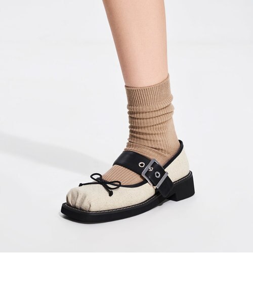 Charles and Keith スクエアトゥ ボウバックルメリージェーン スクエアトゥー ボウバックルメリージェーン ｜チャールズ