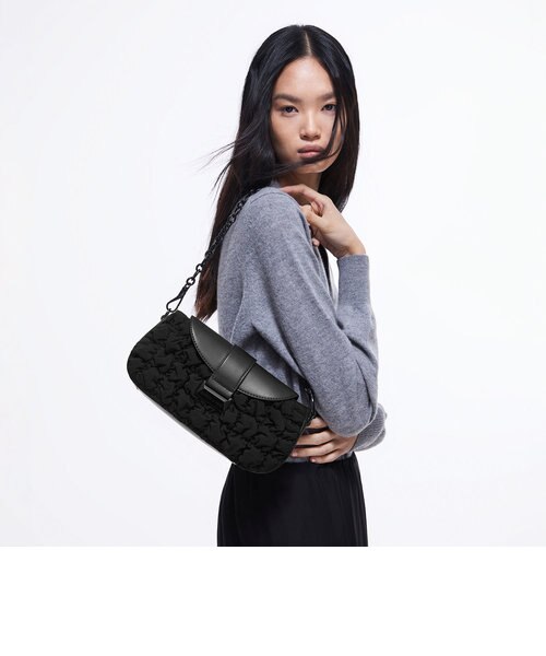 ルーシュドナイロン チェーンハンドルバッグ ｜チャールズ＆キースの