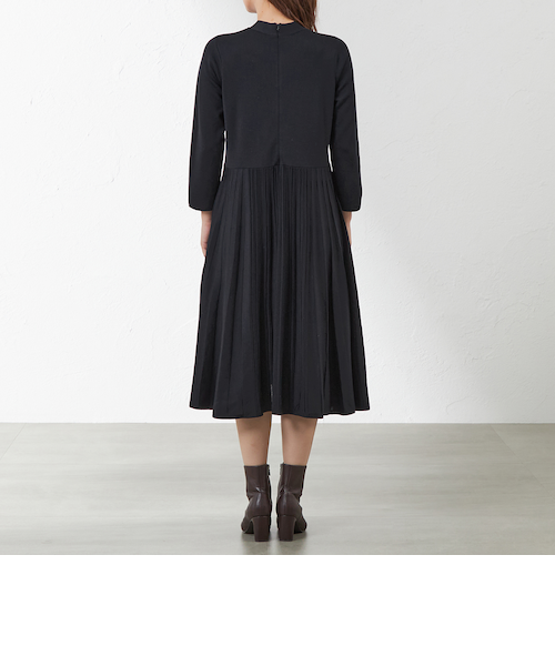 ボウタイニットドレス｜アマカの通販｜&mall（アンドモール）三井