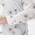 花柄刺しゅうシャツ