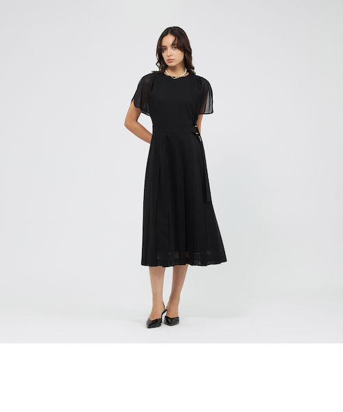 ★セール♪★BCBGMAXAZRIA スカラップエッジプリーツドレス★ BCBG MAXAZRIA(ビーシービージーマックスアズリア) パーティー