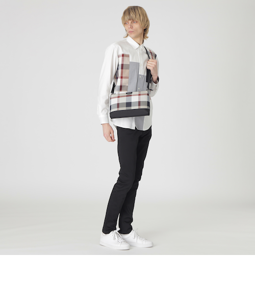 パーシャルクレストブリッジチェックサコッシュクラッチバッグ パーシャルクレストブリッジチェックPVCミニショルダー