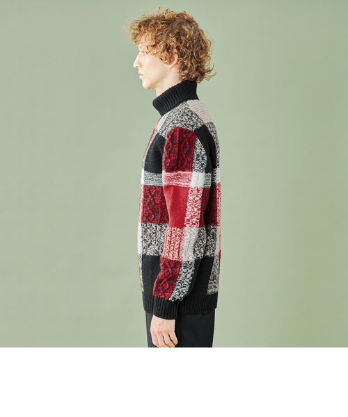 新品　ブルーレーベルクレストブリッジ　ウールタートルネックニット　ノバチェックM 新品 ブルーレーベルクレストブリッジ ウールタートルネックニット