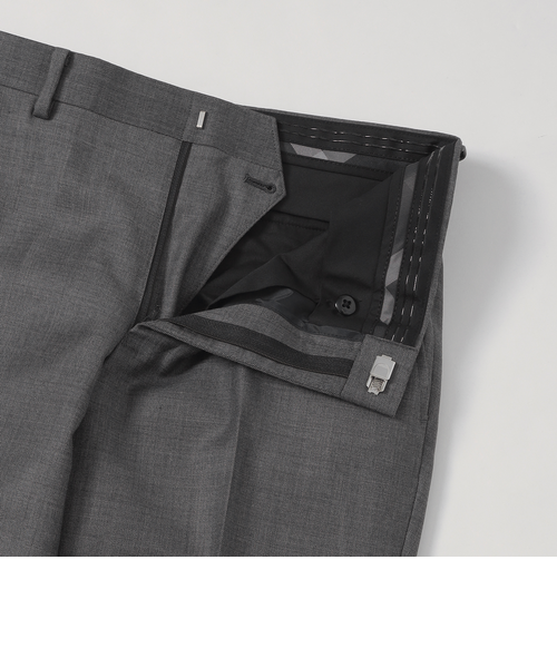 グレーシャークスキンスーツ｜ブルーレーベルブラックレーベルクレスト