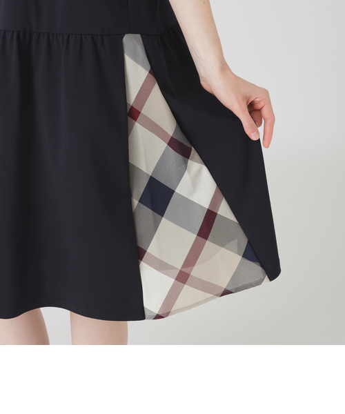 コンパクトポンチティアードドレス｜ブルーレーベルブラック