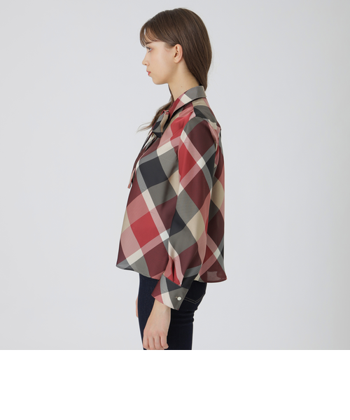 取扱店舗限定】クレストブリッジチェックサテンプリントブラウス