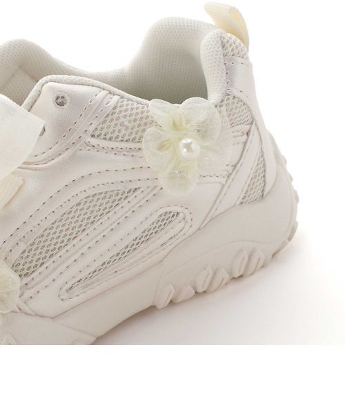 キラふわフラワーリボンスニーカー(17~22cm)｜ベベ オンライン ストア