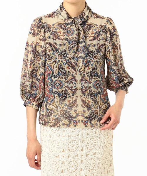 グレースコンチネンタル　ハイネックタイ付プリントブラウス ハイネックタイ付プリントブラウス｜グレースコンチネンタルの通販
