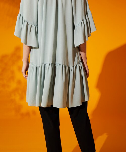 グレースコンチネンタル　シアーティアードチュニック　ブラック シアーティアードチュニック｜グレースコンチネンタルの通販