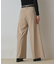 タックワイドパンツ