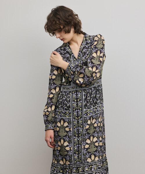 フラワーパターンプリントワンピース｜グレースコンチネンタルの通販
