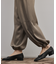 マットサテンバレルパンツ
