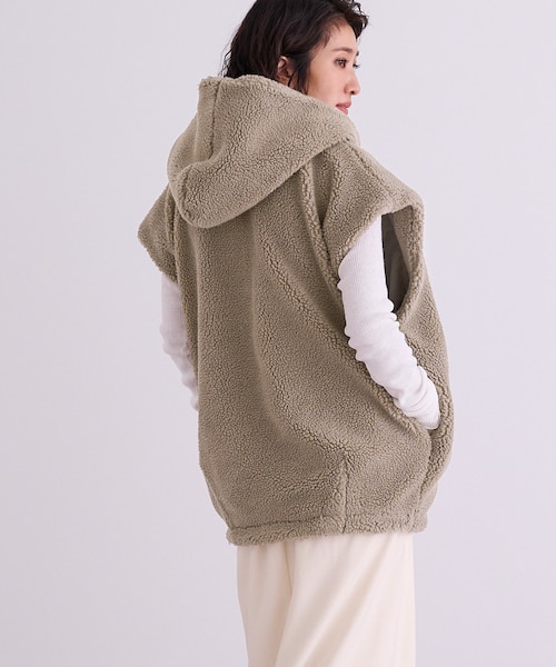 M・U SPORTS イヤーフーディーボアベスト M・U SPORTS／エムユースポーツ イヤーフーディーボアベスト