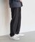 ポリエステルギャバジンワンタックセミテーパードパンツ