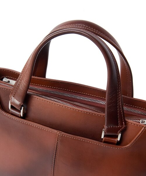 SEEKER/シーカー】別注 ムラレザー2WAYブリーフケース｜メンズビギの