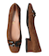 【INTER-CHAUSSURES】スクエアトウローヒールバックルパンプス