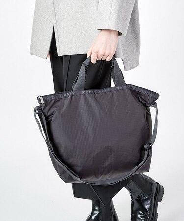 DELUXE EASY CARRY TOTE サンダー｜レスポートサックの通販｜&mall 