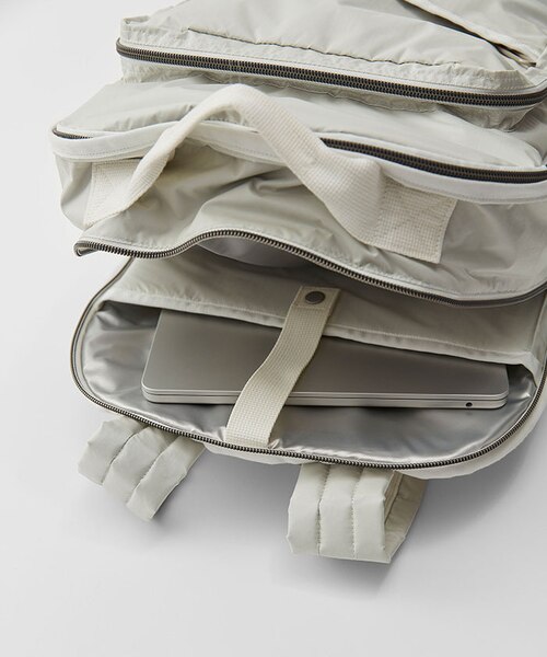 ESSENTIAL CARRYALL BPブランC レスポートサック ESSENTIAL CARRYALL BP/ブランC / LeSportsac | ファッション