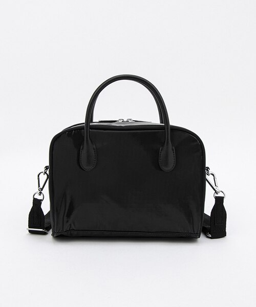 SQUARE TH CROSSBODYアップタウンブラックシャイン/ブラック SQUARE TH CROSSBODY アップタウンブラックシャイン/ブラック