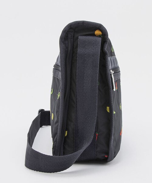 レスポートサック　ミックスト゚フルーツエンブロイダリー DELUXE EVERYDAY BAG ミックスドフルーツエンブロイダリー