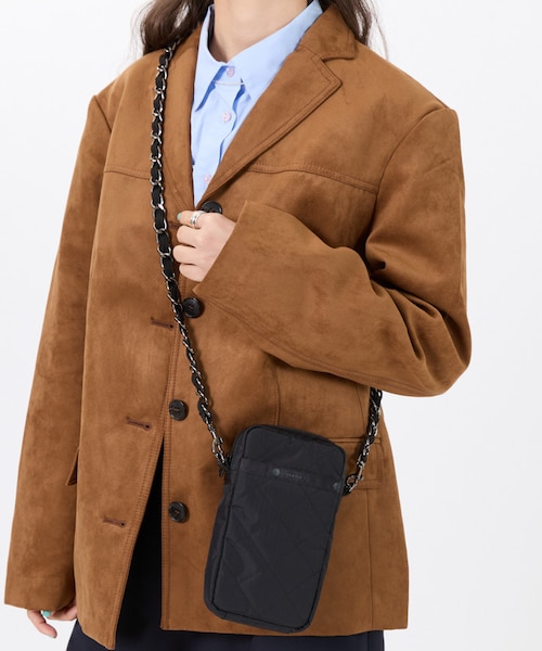 CHAIN MINI PHONE CRSBDY オニキスチェーンキルト