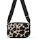 PUFFY CUBE CROSSBODY カウシェルパ