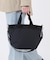 BUCKET TOTE ラインデボスブラック