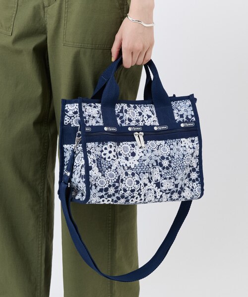 LARGE E/W TH TOTE フローラルレースネイビー｜レスポートサックの通販