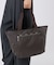 ESSENTIAL E/W ZIPTOP TOTE ダークチョコレートC