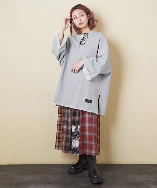 美品 キャピタル ECO裏毛フェザージュエル2TONEスウェット ゆったり Y's BORN PRODUCT] COTTON TWILL SAROUEL WITH CLOTH(XS Beige