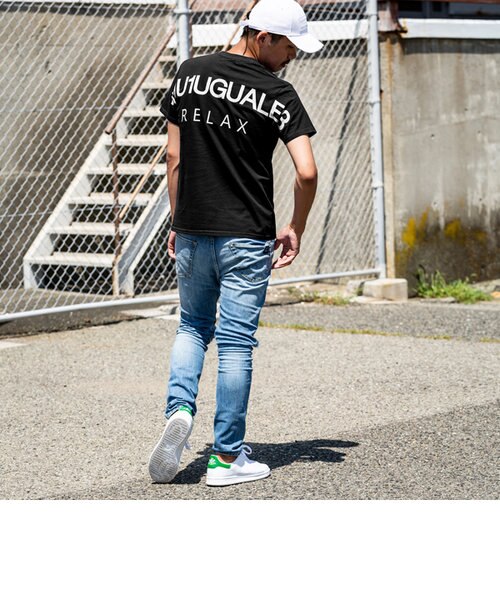 【未使用品】1PIU1UGUALE3 ロゴプリントカットソー 定価41800円 1PIU1UGUALE3 RELAX tシャツ RELAX(ウノピゥウノウグァーレトレ