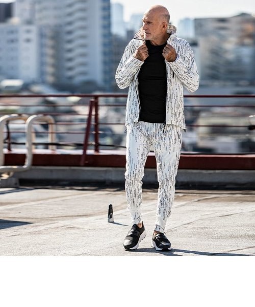 1PIU1UGUALE3 RELAX(ウノピゥウノウグァーレトレ)4WAY総柄グラフィック