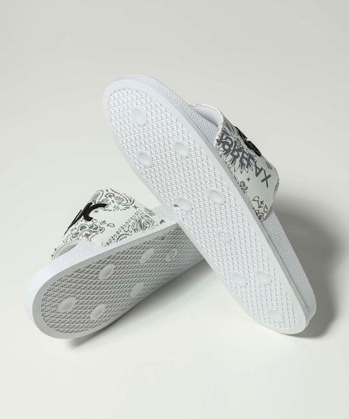 1PIU1UGUALE3 RELAX(ウノピゥウノウグァーレトレ リラックス