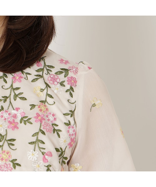 オーガンジー吹上刺繍ワンピース｜ローズティアラの通販｜&mall