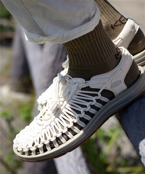 KEEN/レディース 小さめ 1018698 UNEEK ユニーク キーン シューズ