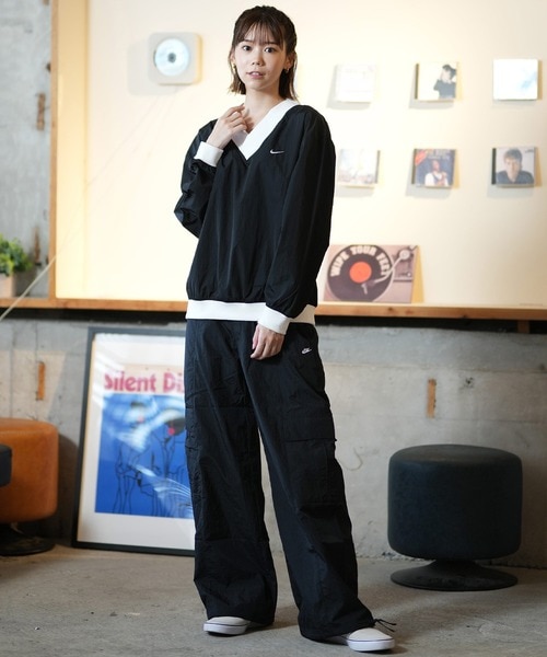 NIKE(ナイキ)Vネック/プルオーバートップス/FV7650-010/レディース