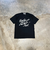 【ムラサキスポーツ限定】COMP US(コンプ アス) ARTIST COLLABRATION TEE (アーティストコラボレーションティー)半袖Tシャツ 25SSCU-16CT/ユニセックス メンズ  ムラサキスポーツ