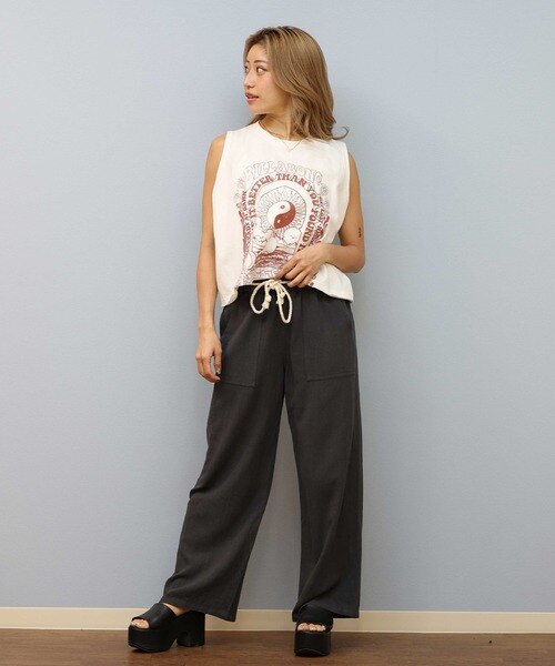 Knows ノースリーブ クロップド丈 スポーツウェア BILLABONG(ビラボン)ノースリーブ クロップド丈タンクトップ