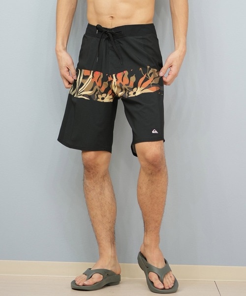 QUIKSILVER(クイックシルバー)水着 ボードショーツ サーフパンツ