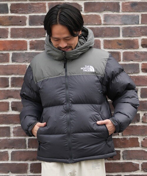 リアイ様ヌプシTHENORTHFACEグレー ダウンジャケット THE NORTH FACE/撥水 Nuptse HOODIE ヌプシ フーディー ND92559