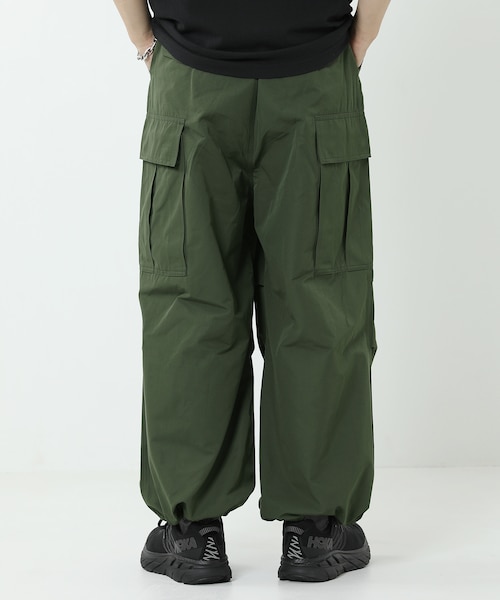 ワイドストレート カーゴパンツ【限定展開】｜フリークスストア