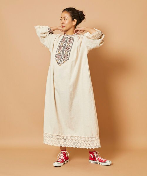 【新品タグ付き】Freada インド裾袖レーススモックワンピース Fサイズ 新品タグ付き】Freada インド裾袖レーススモックワンピース F