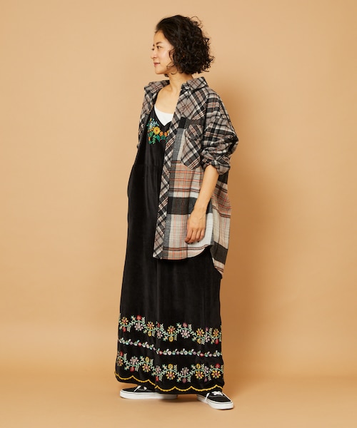 【新品未着用タグなし】Freada インドベロア刺繍サロペット 定価25,520 インドベロア刺繍サロペット｜フリークスストアの通販｜&mall（アンド