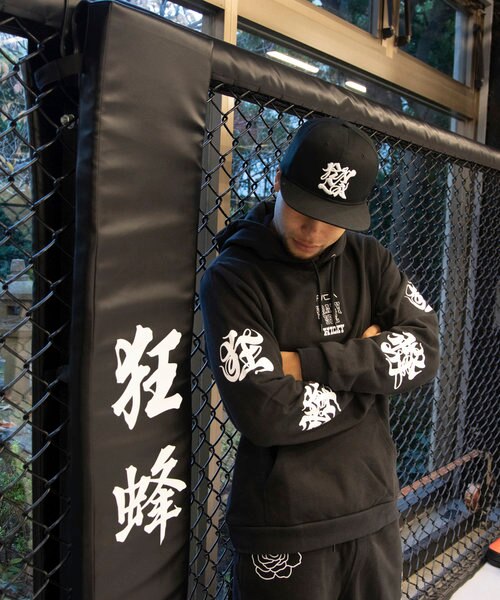 クレイジービー　パーカー 限定展開 KRAZY BEE HOODIE / クレイジービー フーディ / バック