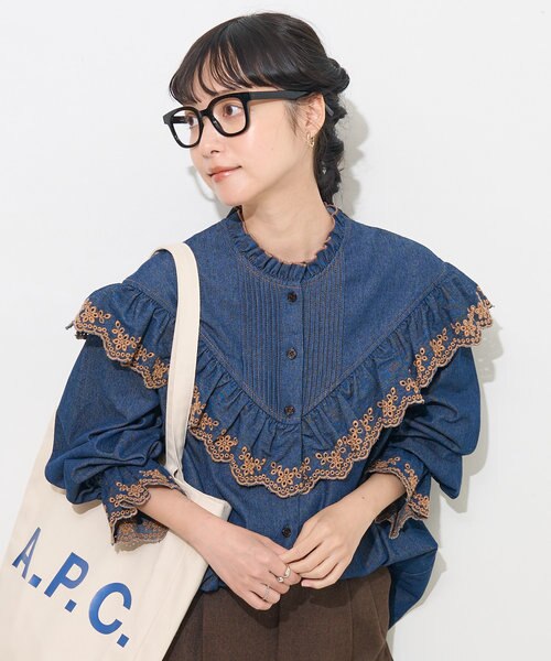 フリークスストア　デニム フリル刺繍シャツ デニム フリル刺繍シャツ/ブラウス｜フリークスストアの通販